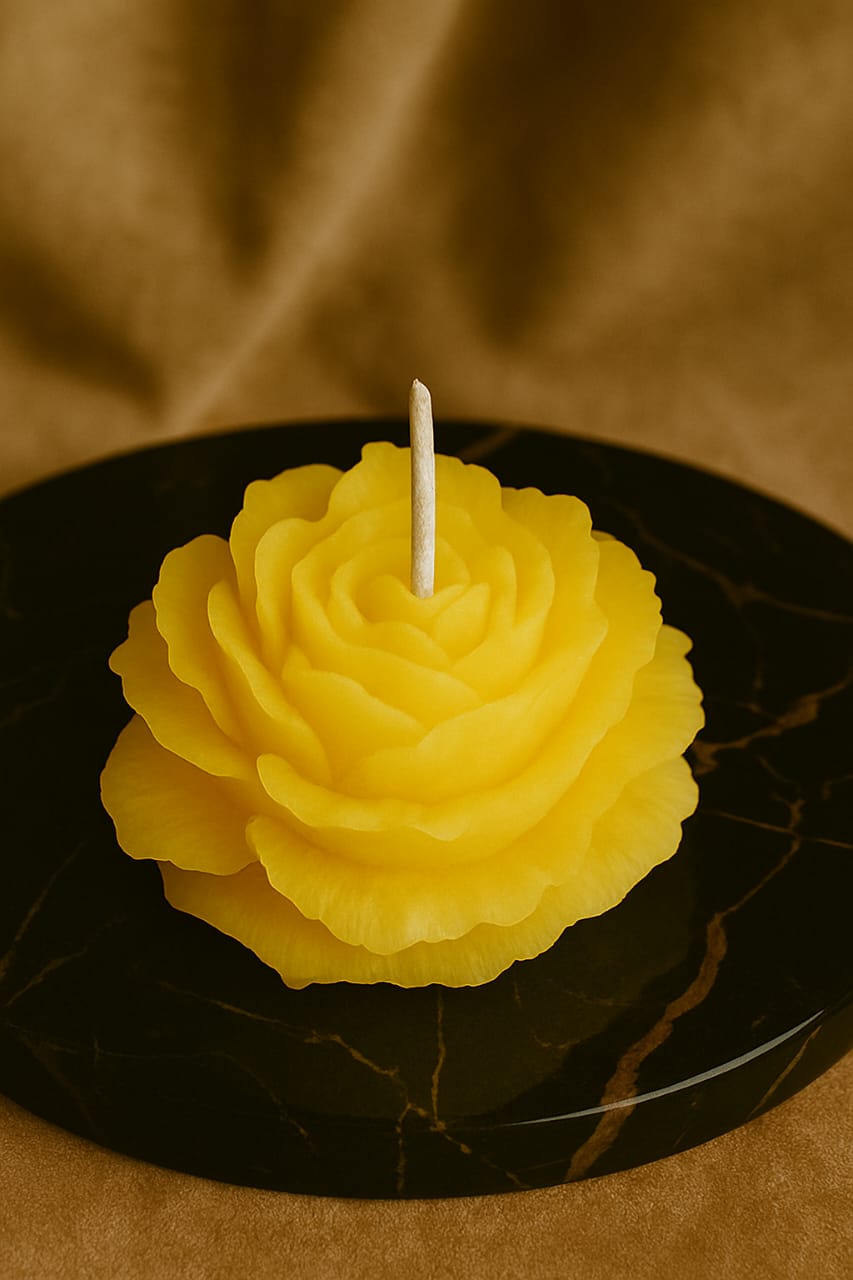 Peony Flower Candle – Elegant Floral Aroma